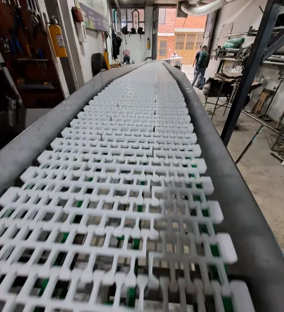 Bandas transportadoras plásticas modulares